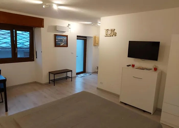 Maison De Marie בית הארחה Donnaz