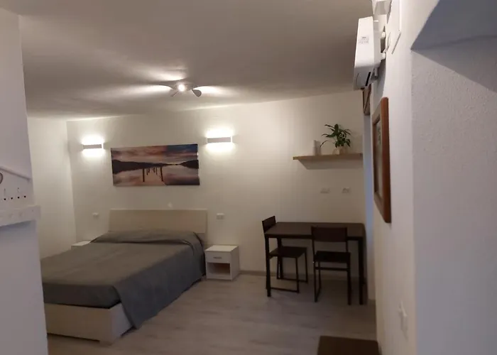 Maison De Marie בית הארחה 3*